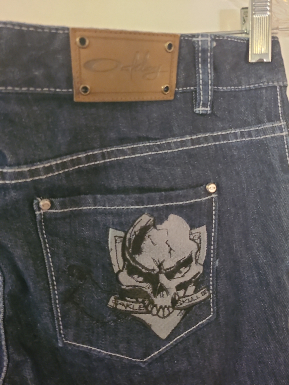 Vintage Oakley Industrial Skull Jeans Women's Size 8 Straight Leg Dark Wash EUC